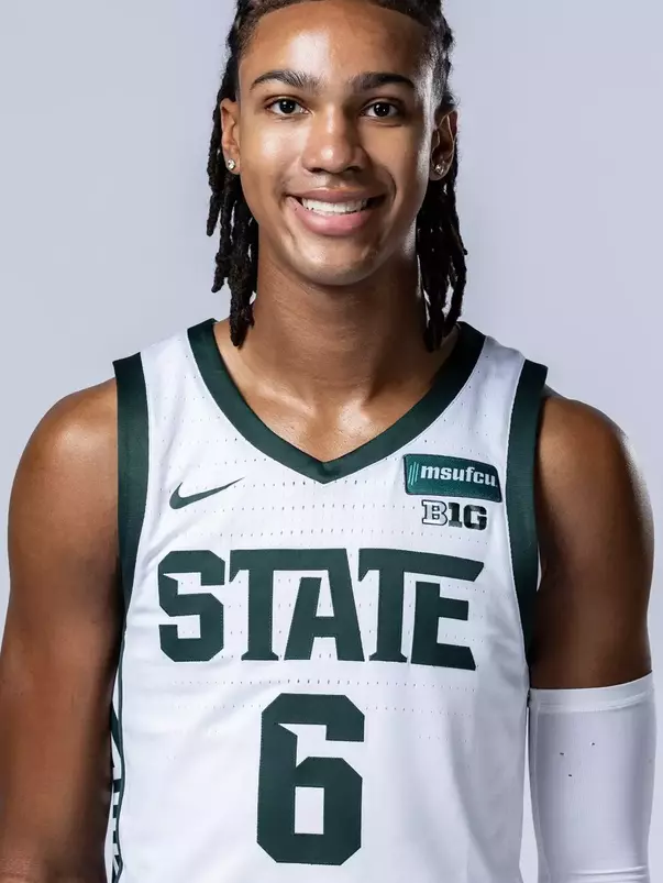 Jordan Scott headshot