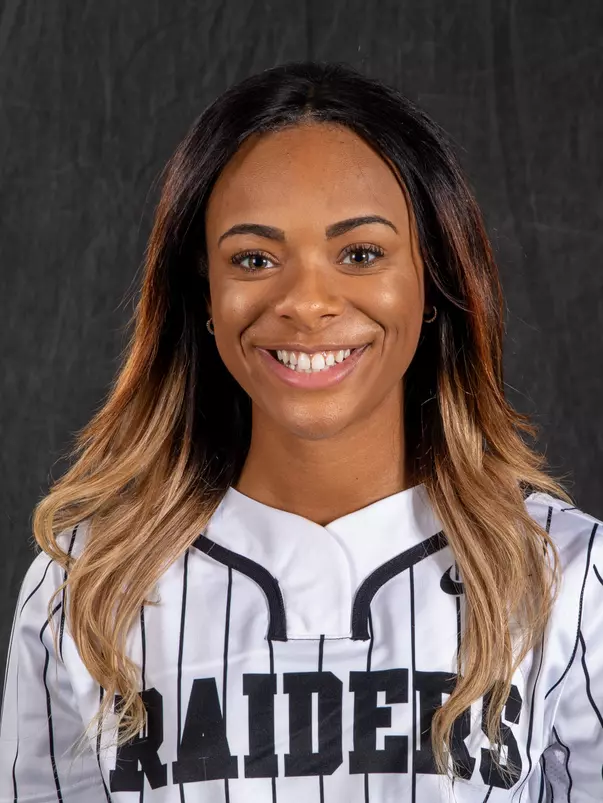 2022 Jaya Herring Headshot