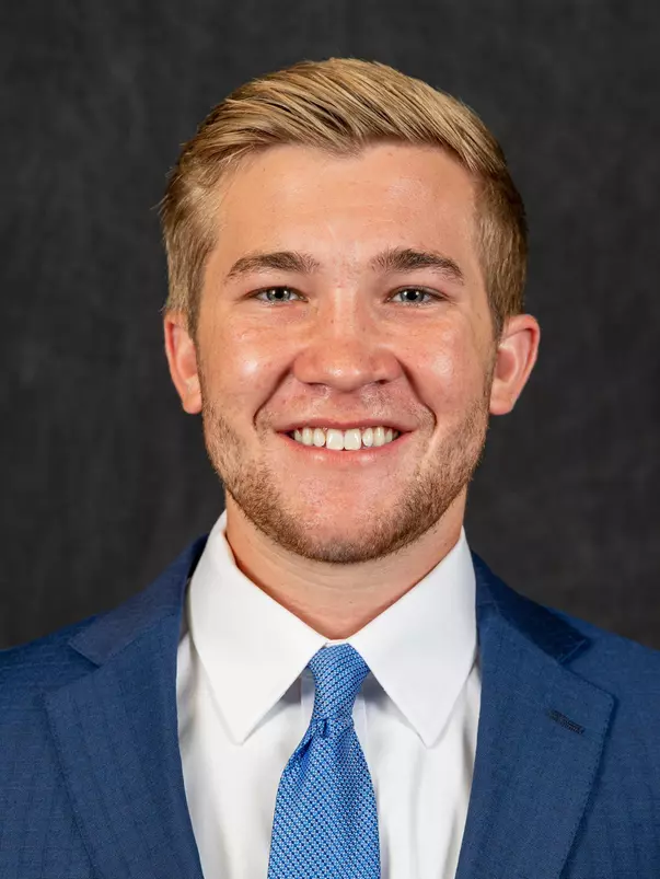 Ahren Smith Headshot