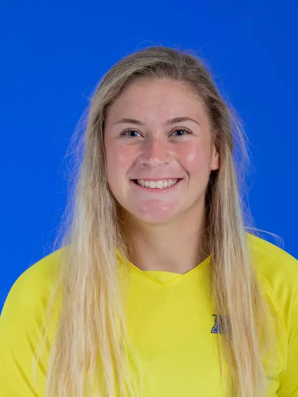 Talia Nowlan HS 2022