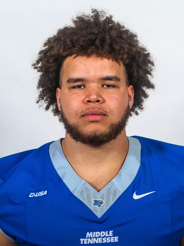 Alex Gale headshot 2024