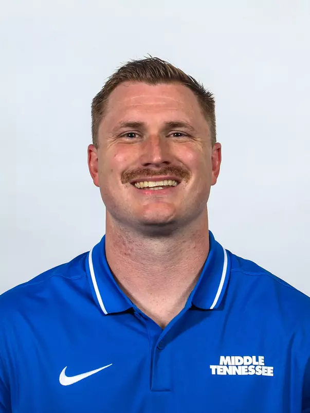 Max Arnold headshot 2024