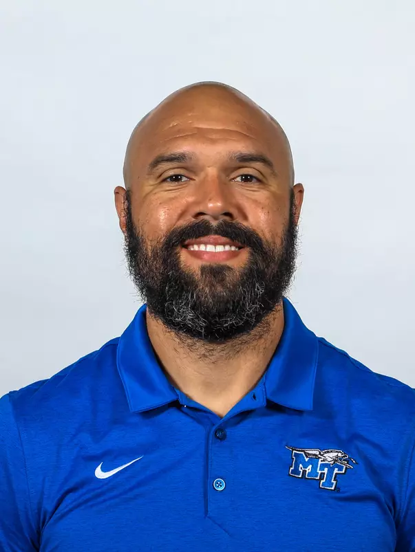 Calvin Lowry headshot 2024