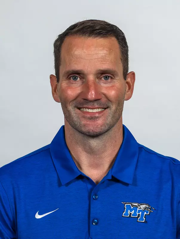 Luke Paschall headshot 2024