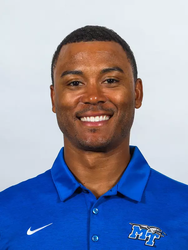 Cornelius Williams headshot 2024