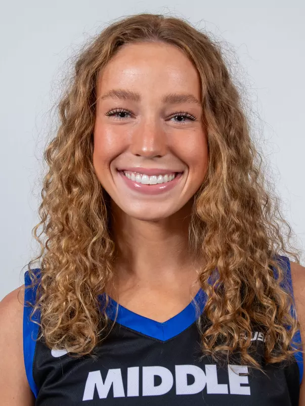 Gracie Hamby Headshot 24-25