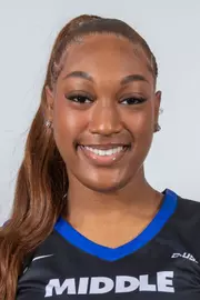 Meioshe Mason Headshot 24-25