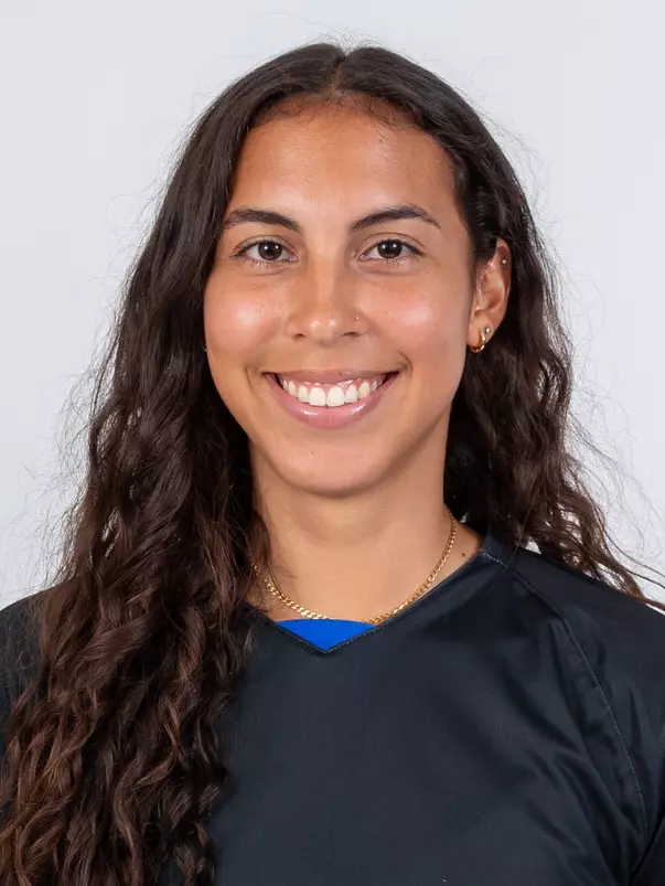 Jessica Oliveras Headshot 2024