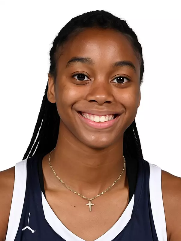 Nora Ahamadi Temp 25-26 Headshot