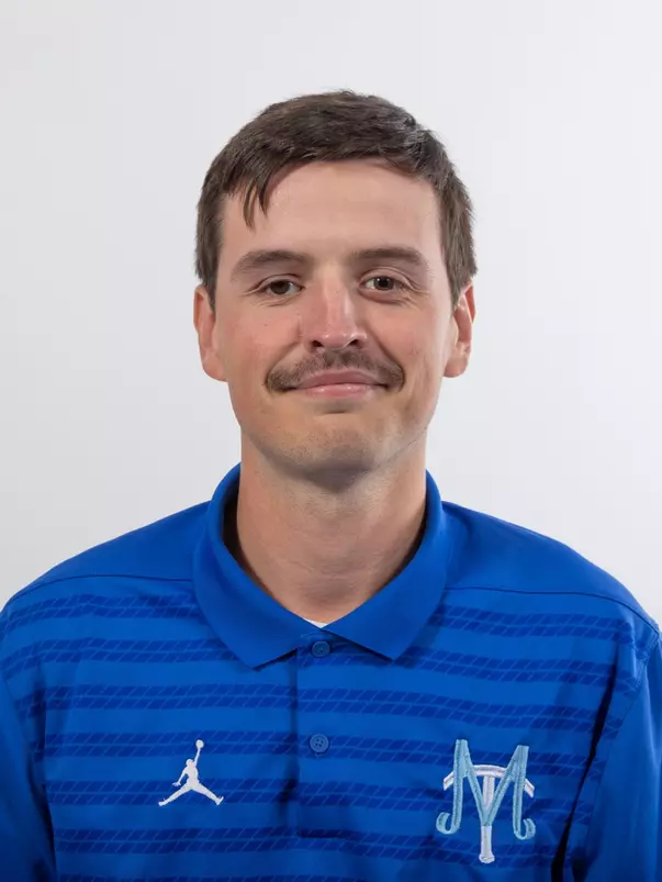 Bailey Bush Headshot 2025