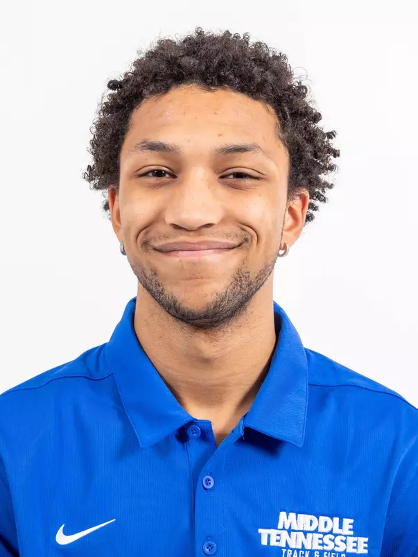 Gonzales, Carlos Headshot