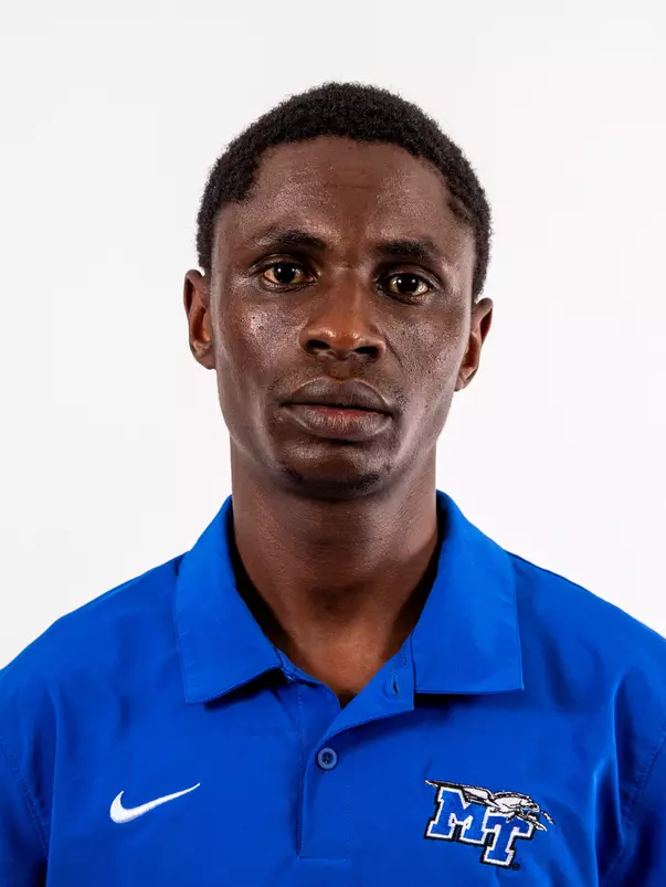 Mackdonald Songok headshot 2025