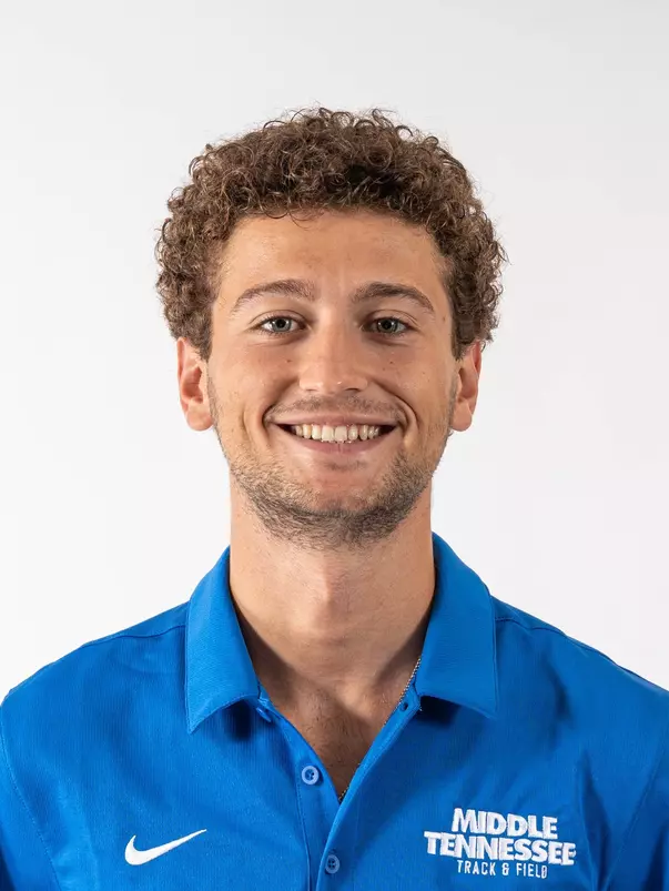 Juan Lucas De La Fuente Headshot 2025