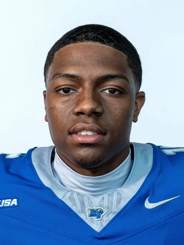 Devan Carlisle Headshot 2025