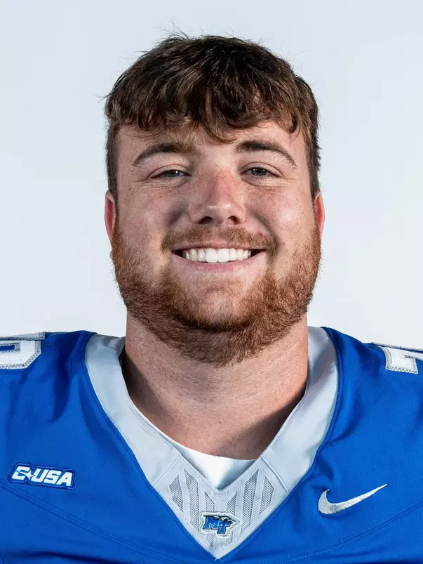 Isaac Rue Headshot 2025