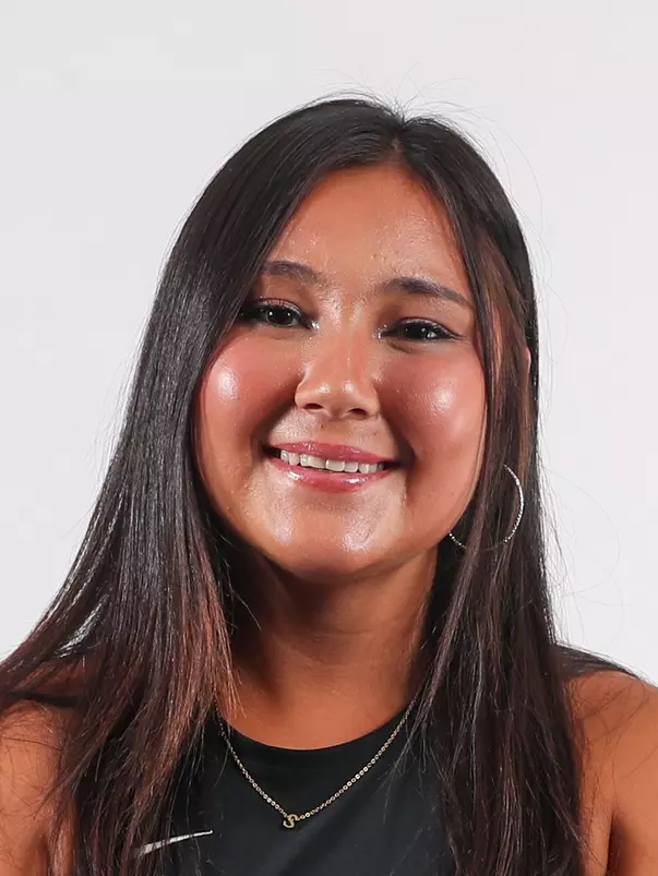 Kholdarova, Sadbaroy