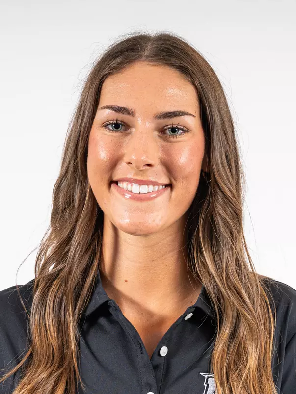 Nicole Johnson Headshot 2025