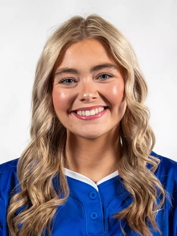 Lilly Bethune Headshot 2026