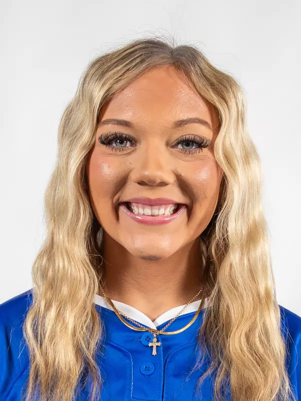 Tori Coffman Headshot 2026