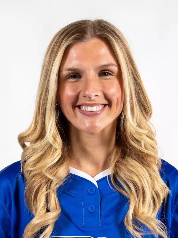 Lexi Medlock Headshot 2026