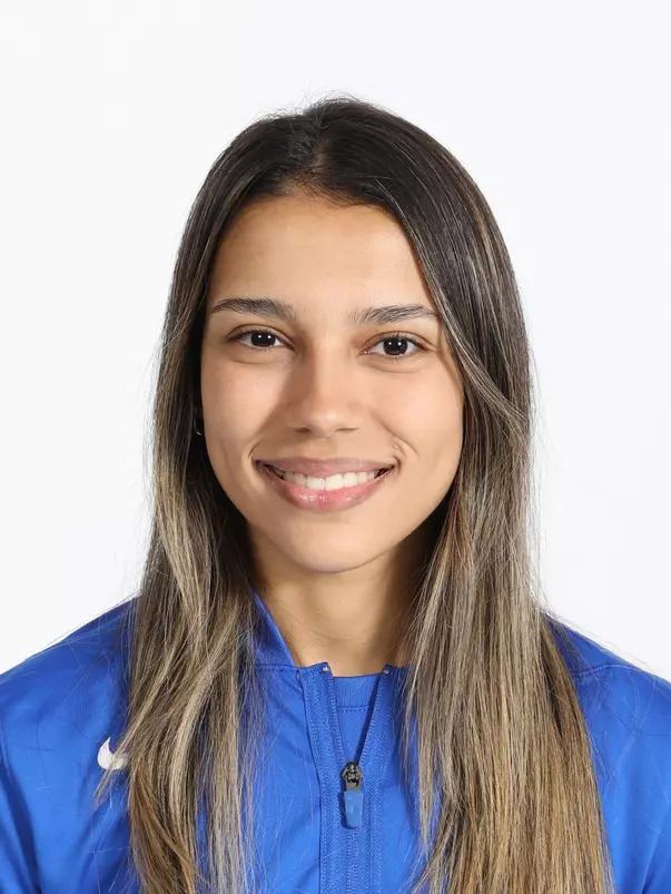 Luiza Junior dos Santos Headshot Spring 2026