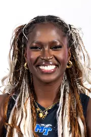 Danielle Lee Headshot 2026