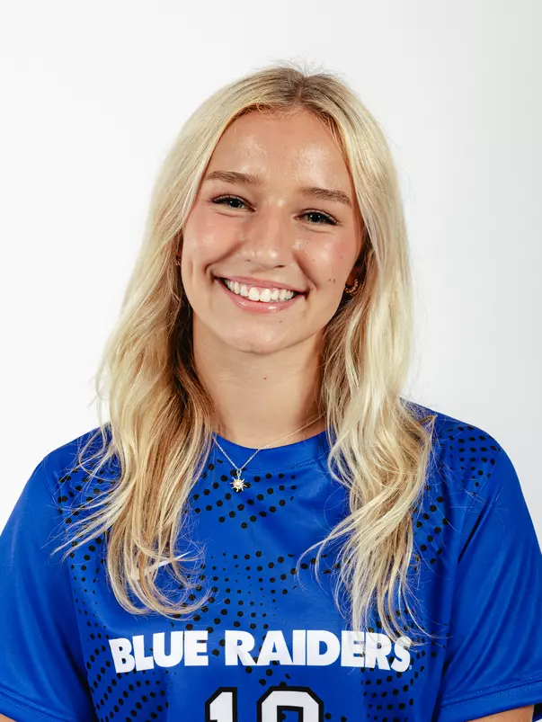 2026 Lilah Cornell Headshot