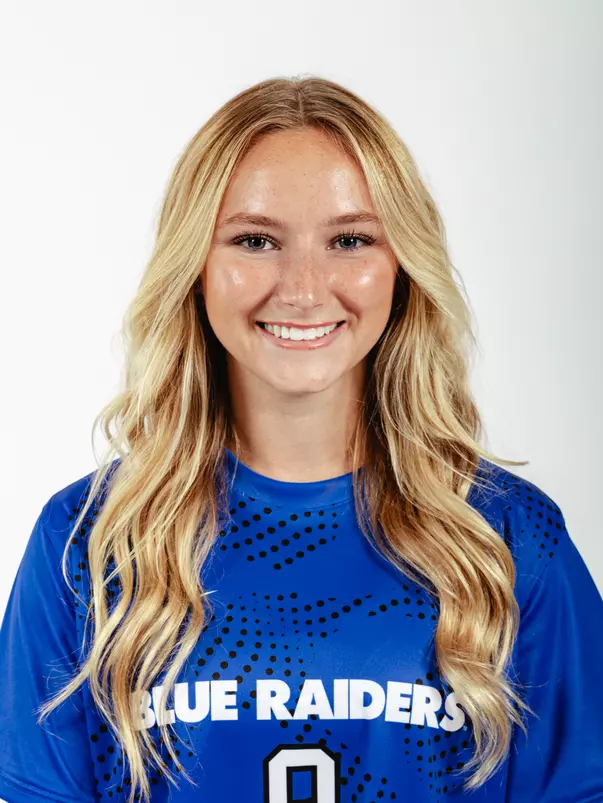2026 Alli Craig Headshot
