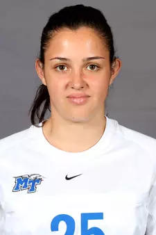 Luisa Moscoso - headshot...