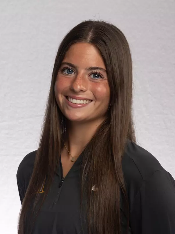 Addison Howell Headshot