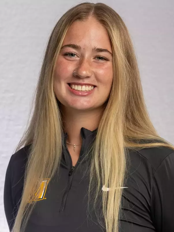 Morgan Shirley Headshot