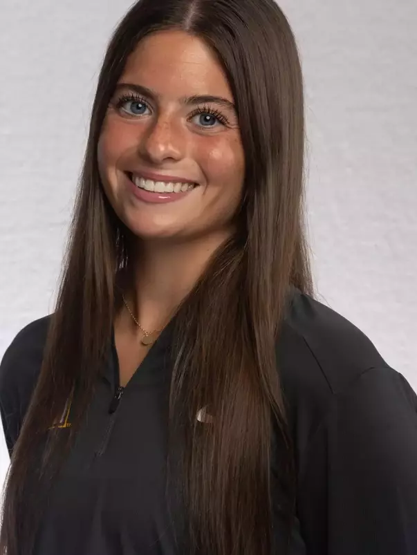Addison Howell Headshot