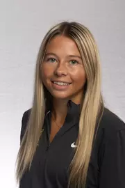 Natalie Miller Headshot