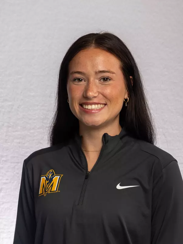 Ava Roberson Headshot