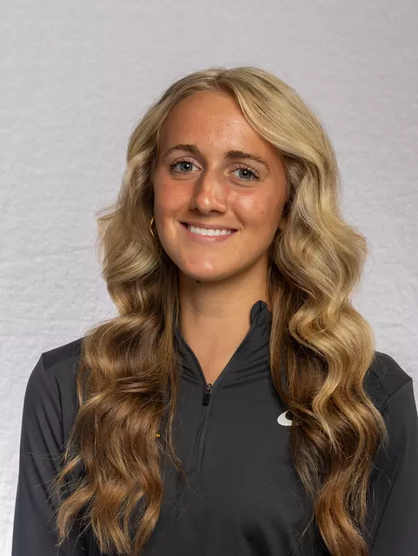 Addison Barnes Headshot