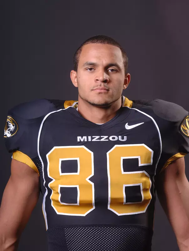 2006 Head Shot Brad Ekwerekwu