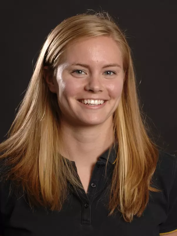 Coralie Baumann headshot