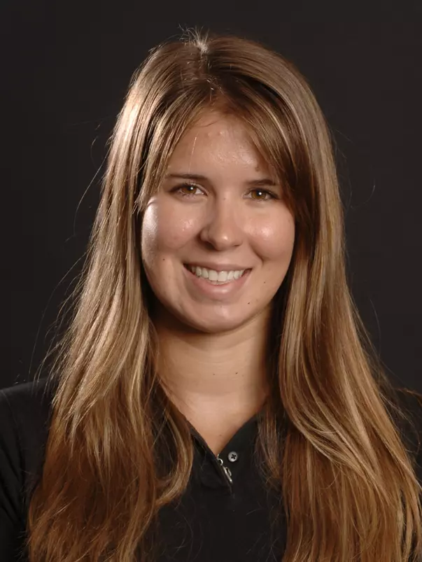 Kirsten David headshot