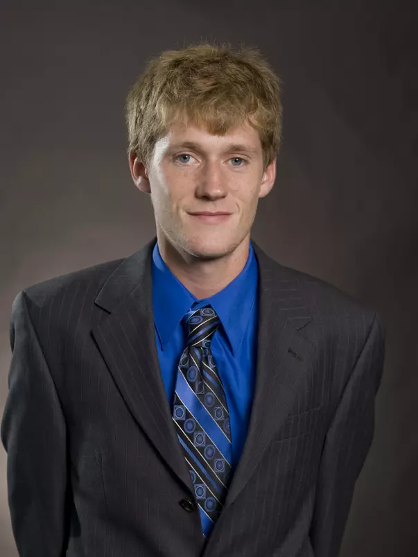 2010-11 Track & Field Headshots - Hayden Legg