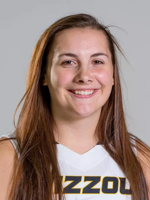 Sierra Michaelis 2015-16 Headshot