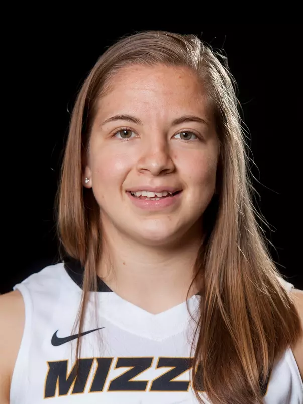 Lianna Doty 2014-15 Headshot