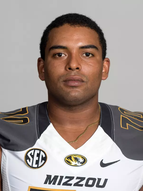 Malik Cuellar 2015 headshot