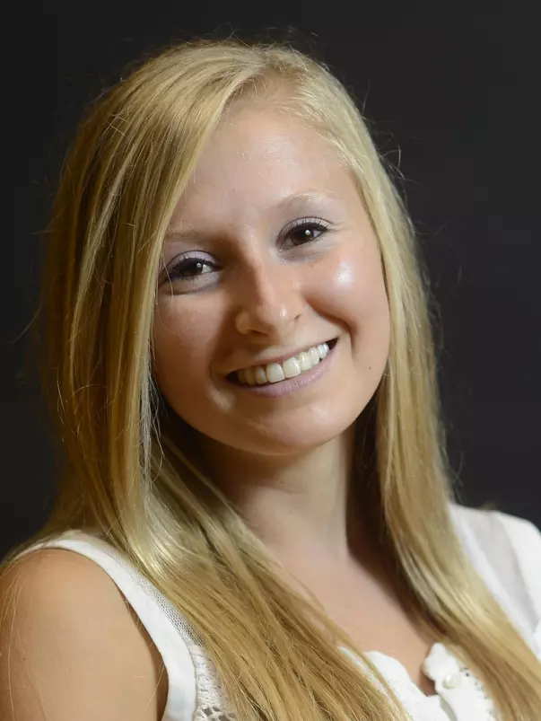 2016-17 Kaitlyn Fischer HS