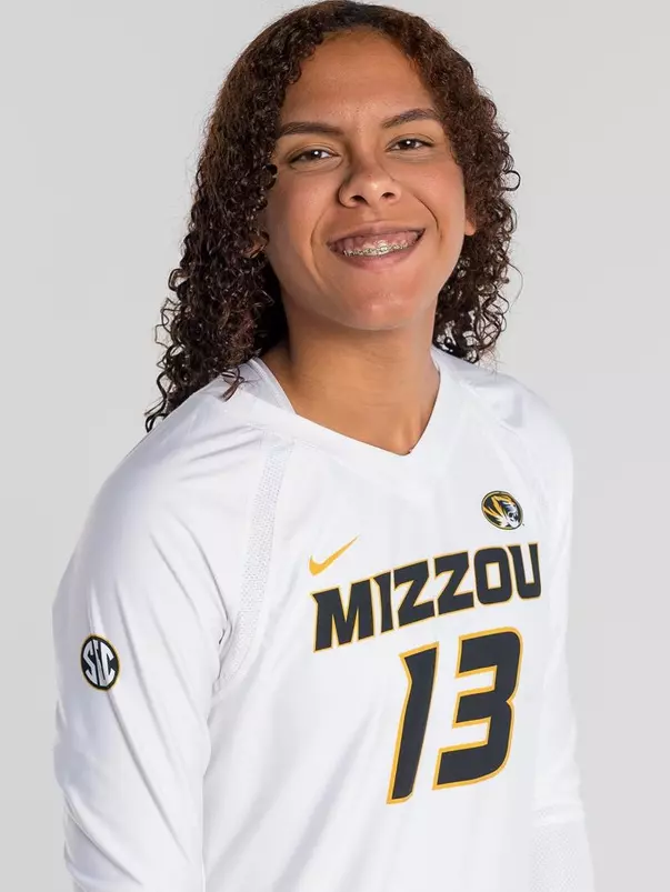 Dariana Hollingsworth-Santana NEW 2017 HS