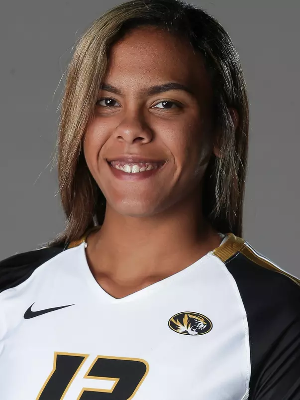 2018 VB Headshots - Dariana Hollingsworth