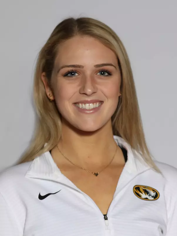 Elly DeTurris 2019 HS