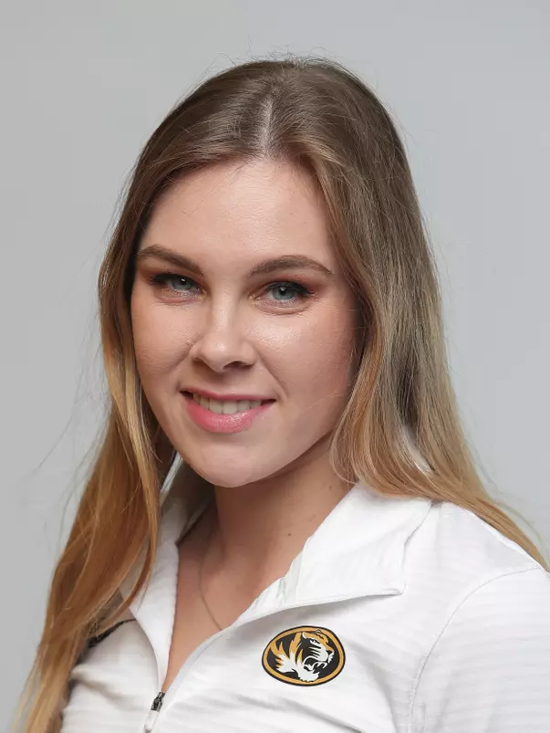 Kayla Funkenbusch 19-20 HS