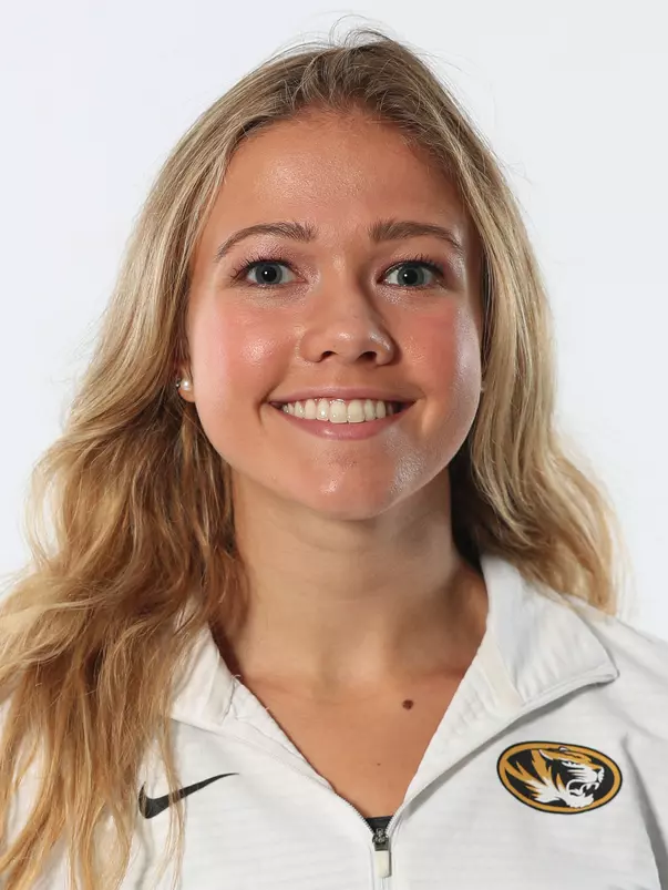 Michaela Hackbarth 2020-21 HS