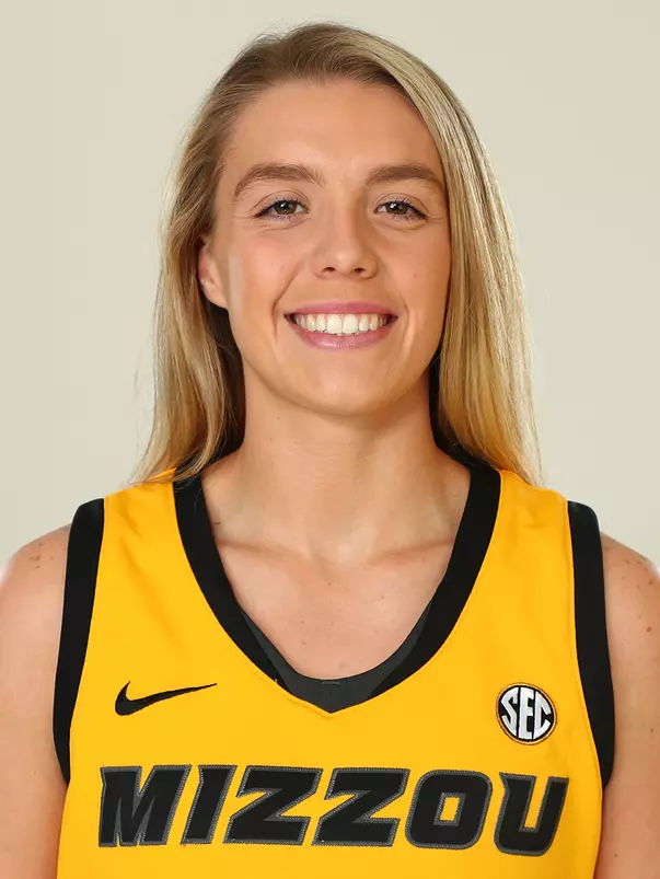 Hayley Troup 2021 Headshot