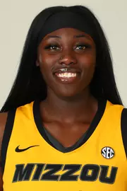 Skylah Travis 2021 Headshot